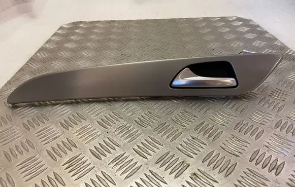 Mercedes-Benz GLE AMG (W166 - C292) Rear door card trim 1667301922 A1667600561