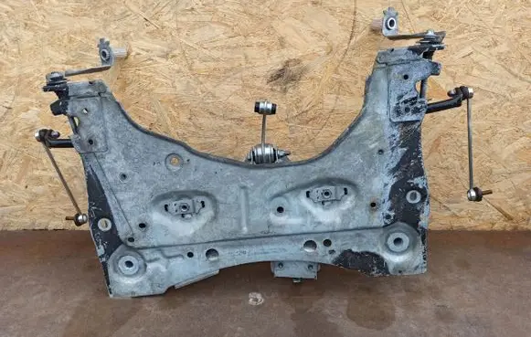 Renault Captur II Rear subframe 