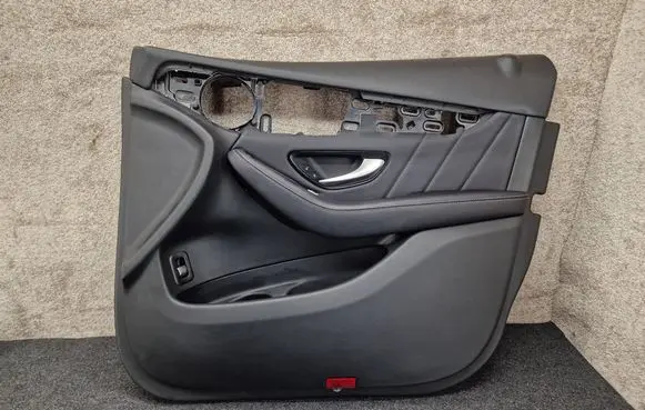 Mercedes-Benz GLC X253 C253 Front door card panel trim