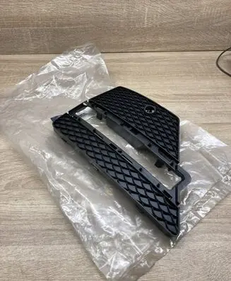 Mercedes-Benz ML W166 Front fog light trim/grill A1668852822 LEFTSIDE