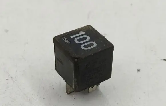 Volkswagen Golf IV Other relay 7M0951253