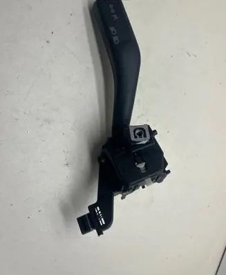 Volkswagen Passat Alltrack Indicator stalk 1K0953513 CZK03 0110350003