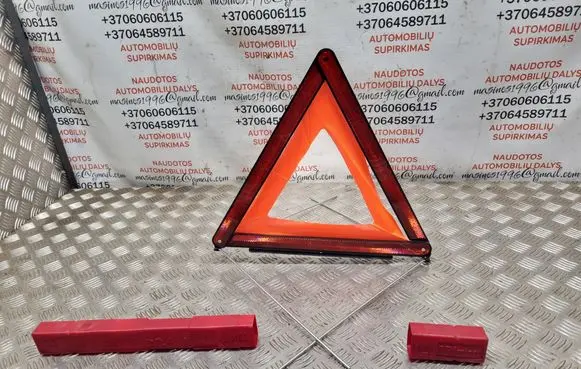 Volkswagen Touran I Emergency warning sign 7L0860251