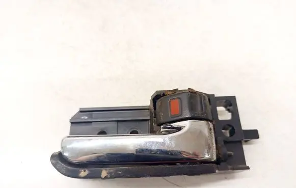 Toyota Avensis T250 Rear door interior handle 50594A2