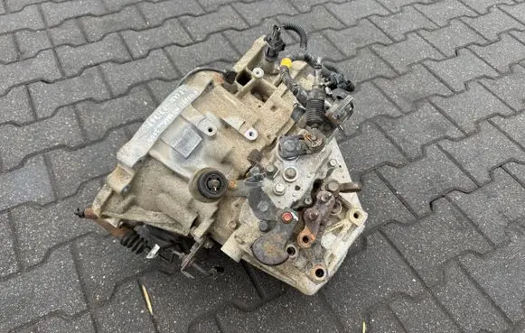 Hyundai Matrix Manual 5 speed gearbox P71767