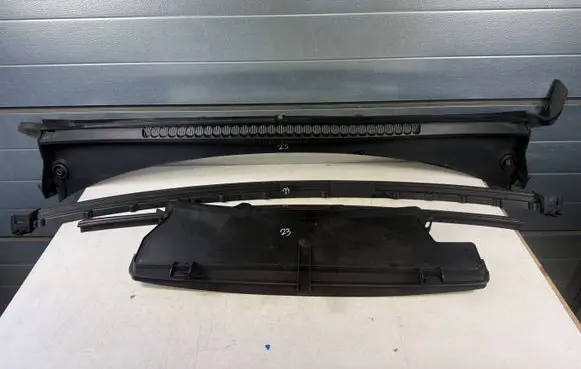 Wiper trim
