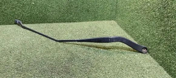 Renault Trafic III (X82) Front wiper blade arm 288864419R 93867989