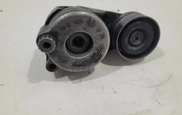 Mercedes-Benz GLK (X204) Generator/alternator belt tensioner A6422001370