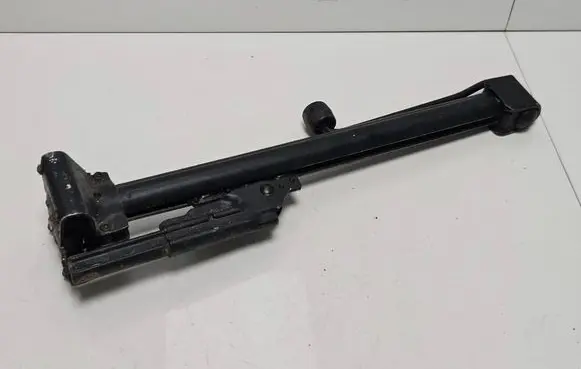 BMW 7 E38 Lift Jack 71121181541