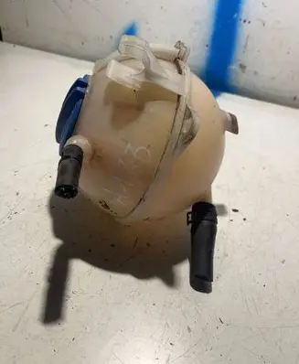 Audi A3 S3 8P Coolant expansion tank/reservoir 
