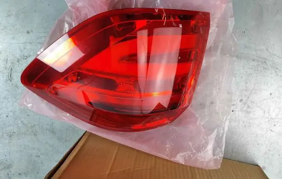 Mercedes-Benz GL X166 Rear/tail lights A1669067601