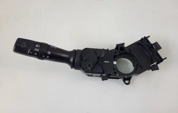 KIA Rio Light switch