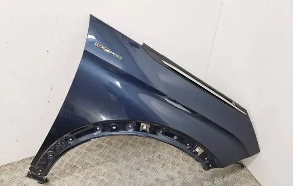 Peugeot 5008 II Fender