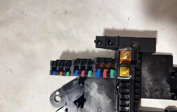Mercedes-Benz ML W163 Fuse box set A1635450405