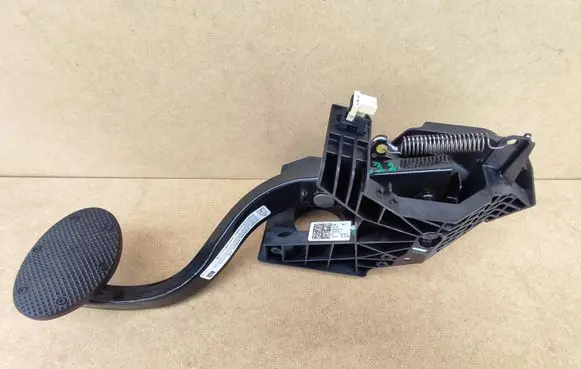 Mini One - Cooper F56 F55 Brake pedal 6854629 35006854629 19929610