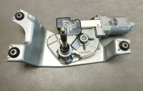 BMW X5 F15 Rear window wiper motor 7318710