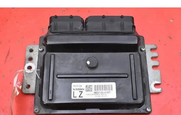 Nissan Micra Engine control unit/module ECU MEC37-300