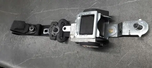 Suzuki Wagon R+ Front seatbelt 84940-83e1