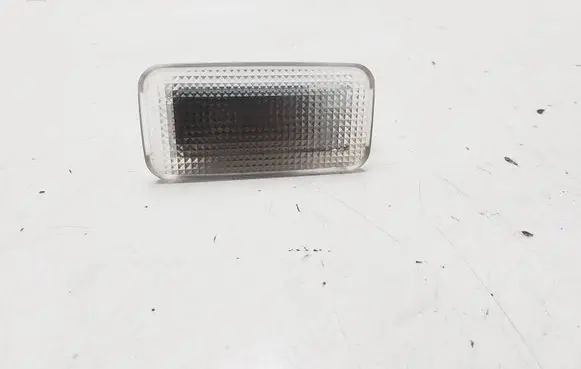 Toyota Avensis T250 Other interior light 8124005040