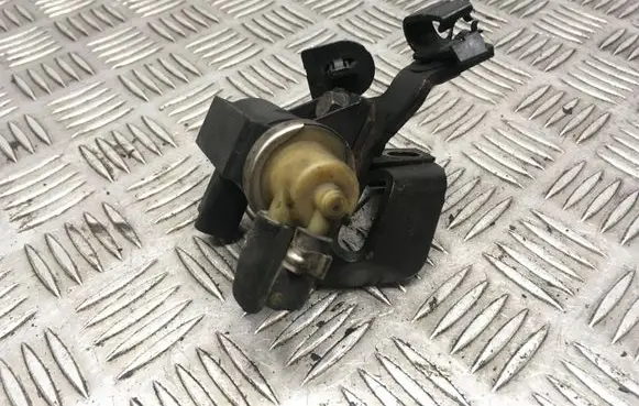 Citroen C5 Turbo solenoid valve 70163300 9661960380 09T153
