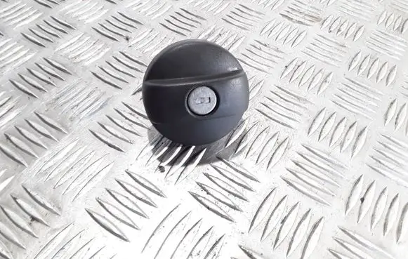 Peugeot 307 Fuel tank filler cap 