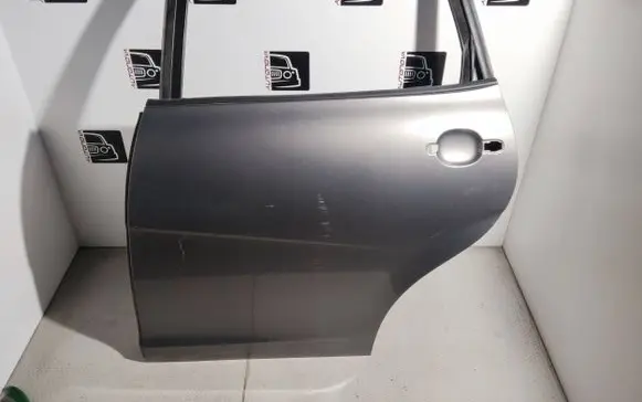 Seat Altea Rear door 5P0833311 LS7U