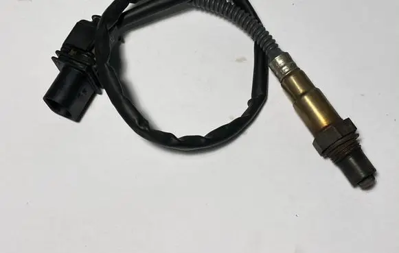 Volkswagen Touareg I Lambda probe sensor 03C906262D 0258017006 0258017007