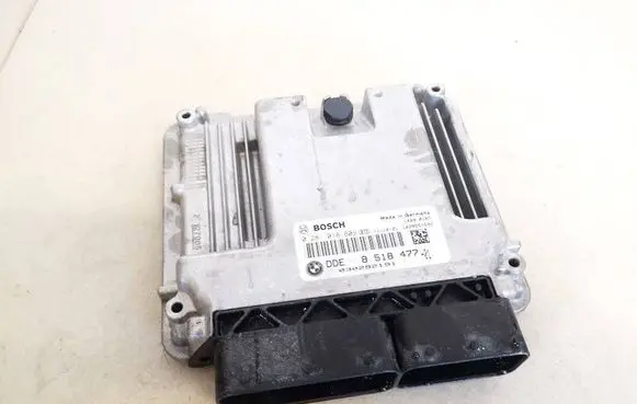 BMW 5 F10 F11 Engine control unit/module 0281018609 030271988