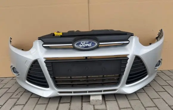 Ford Focus Front bumper BM5117757