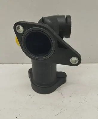 Volkswagen PASSAT B5.5 Engine coolant pipe/hose 058121133B PA66GF30