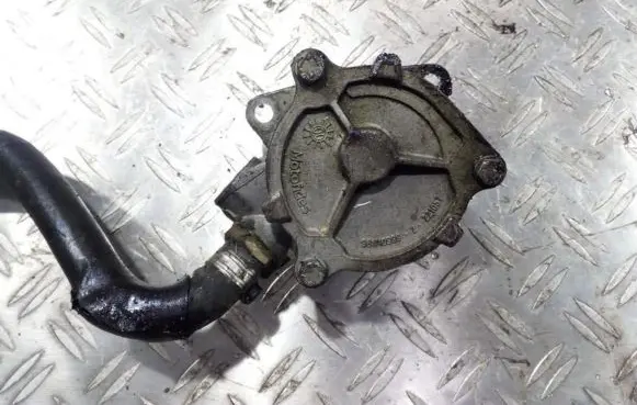 Fiat Bravo - Brava Vacuum pump 221057
