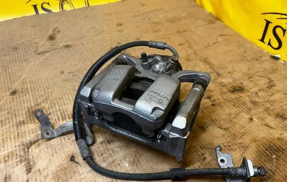 Ford Explorer VI Rear brake caliper L1MC2D251EB