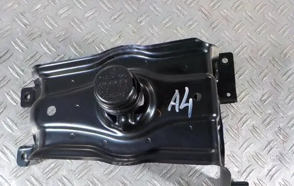 Audi A4 S4 B9 8W Holder (bracket) 8W0802715