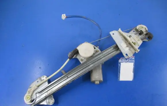 Mazda 626 Front door window regulator with motor