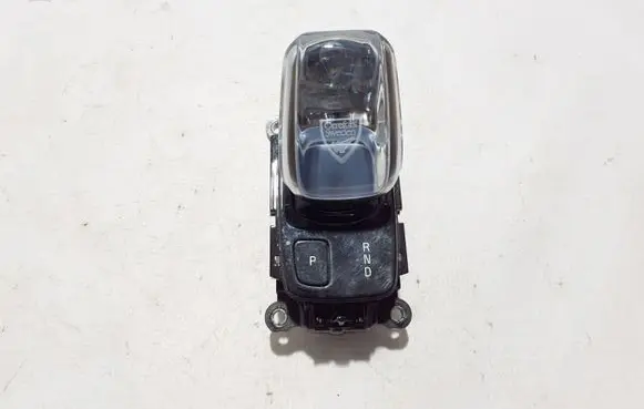 Volvo S60 Gear shifter/selector 32280785