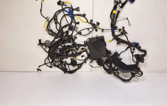 Hyundai Tucson TL Other engine bay part 91951-D3220