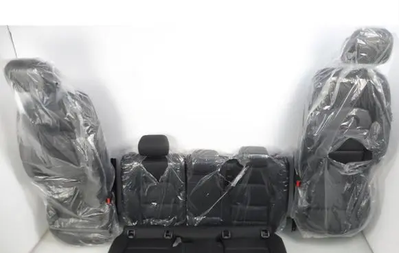 Infiniti Q30 Seat set 