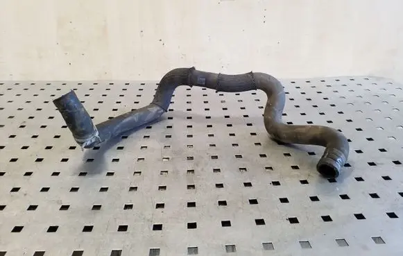 Nissan Qashqai Engine coolant pipe/hose