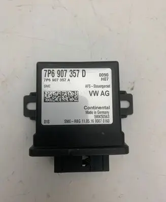 Volkswagen Touareg II Light module LCM 7P6907357D