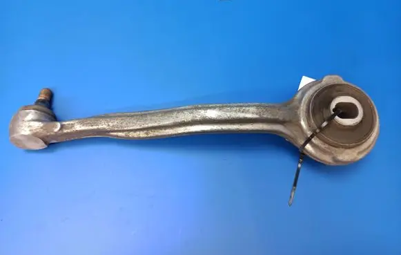 Mercedes-Benz E C207 W207 Front lower control arm/wishbone R20305