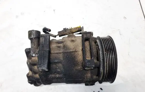 Peugeot 407 Air conditioning (A/C) compressor (pump) 9656572680
