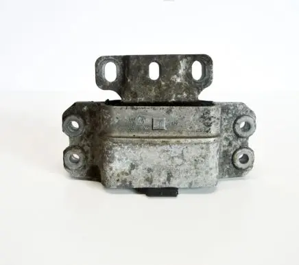 Skoda Yeti (5L) Engine mount bracket 1K0199555CA
