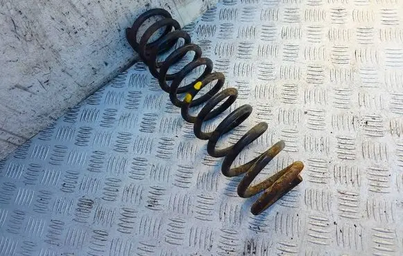 Audi Cabriolet B3 8G Rear coil spring 