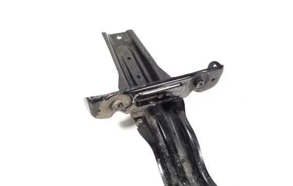 Battery bracket