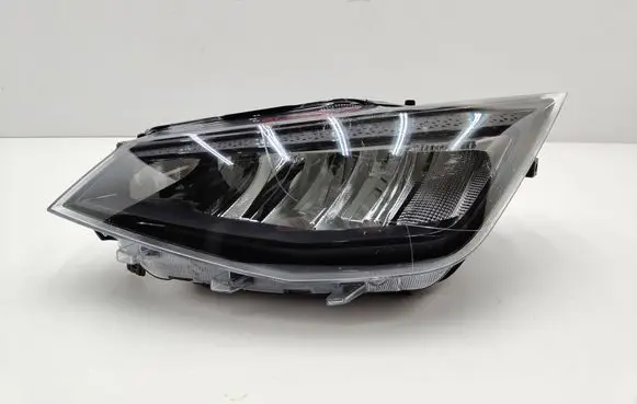 Seat Ibiza V (KJ) Headlight/headlamp 6F1941005E
