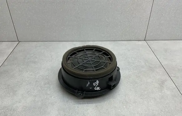 Audi Q3 8U Rear door speaker 8U0035411A