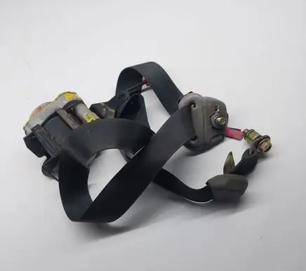Mitsubishi Pajero Front seatbelt N2Z05