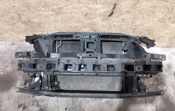 Volkswagen PASSAT B6 Radiator support slam panel 3C0010409J