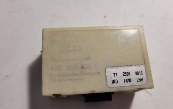 Audi A4 S4 B5 8D Immobilizer control unit/module 4A0953234F 7725960810 87504415