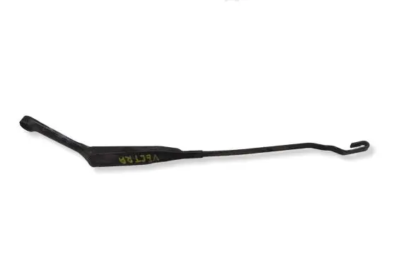 Opel Vectra B Front wiper blade arm 90504174